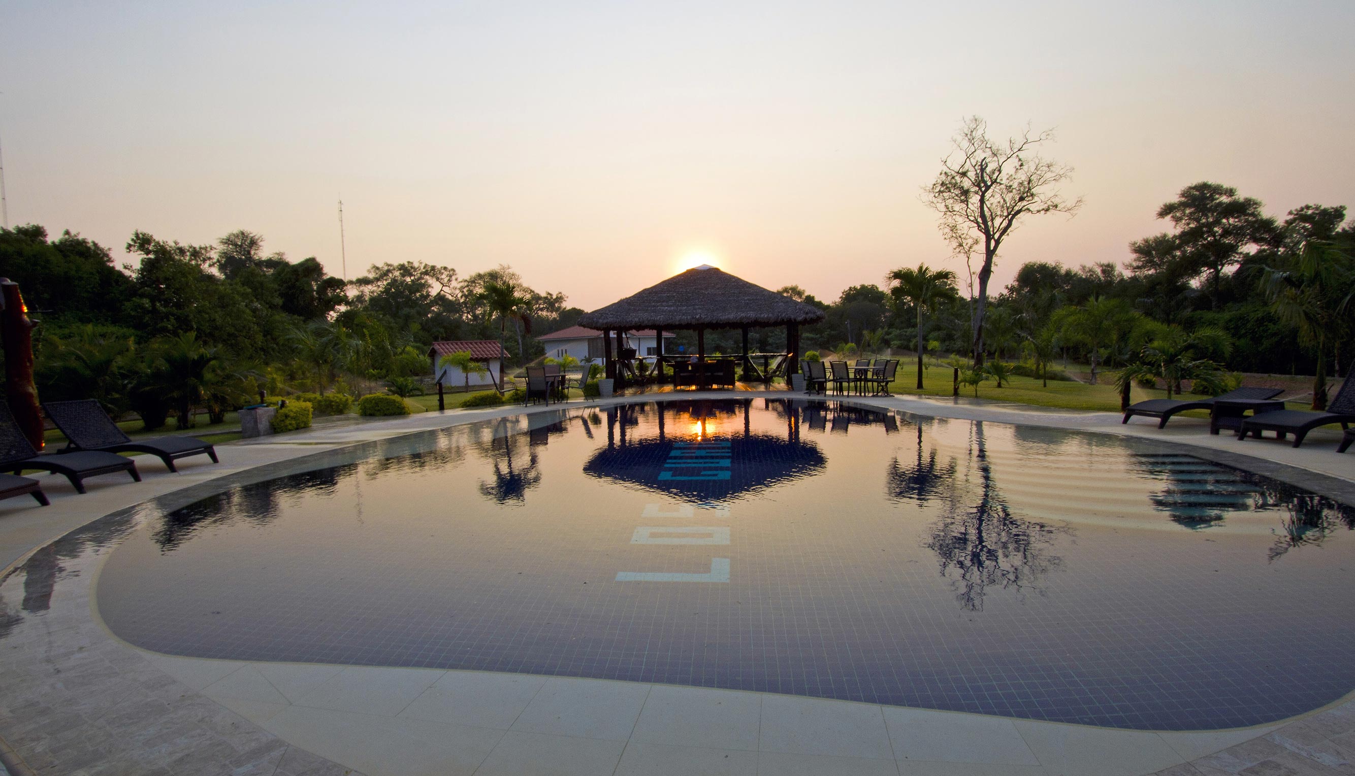 Bolivian Adventures - Bolibian Hunting